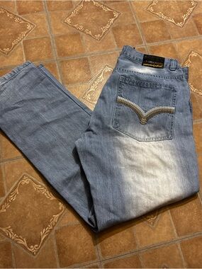 Vintage Y2K Light Blue Akademiks Jeans - Embroidered - Size 36
